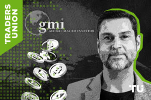 Raoul Pal Highlights Altcoin Opportunities Amid Market Shifts