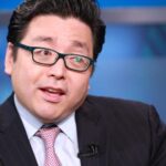 Tom Lee Predicts Ethereum & Solana’s Future: Insights & Market Trends