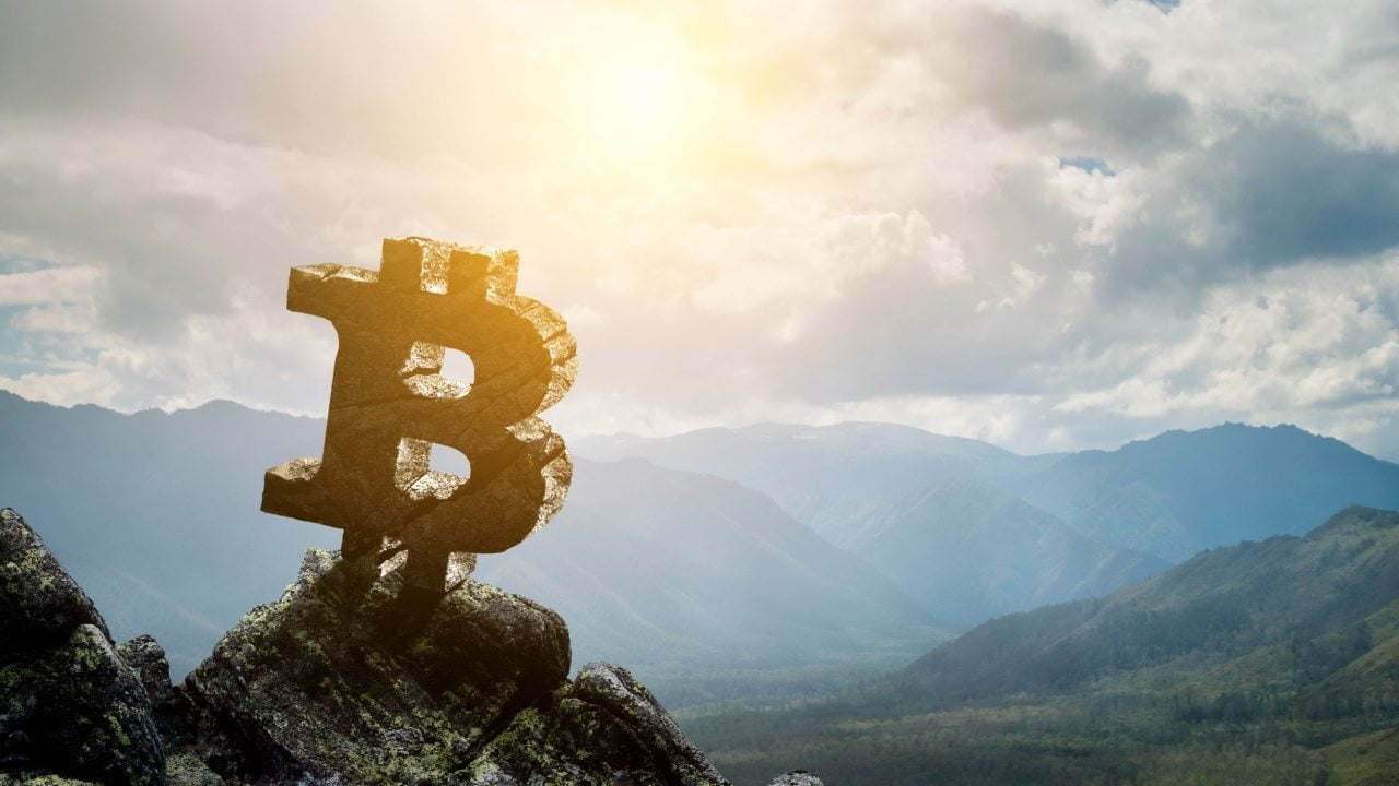 BTC Bounces Back: Analysts Predict New All-Time High Amid Conflict Recovery