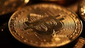 Bitcoin May Decline as Equities Face Pullback, Warns Piper Sandler
