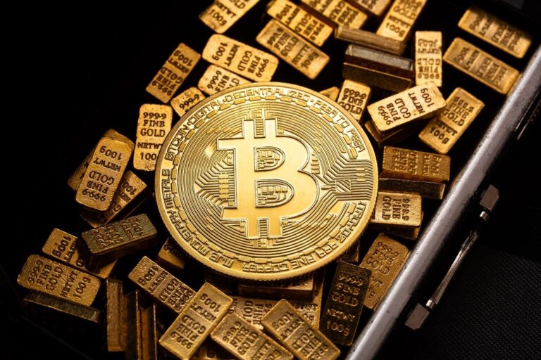 Bitcoin Price Soars: Key Factors Driving 2025’s Record-Breaking Rally
