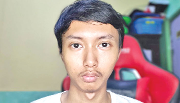 Indonesian Student Earns $1M from NFT Selfies: A Digital Art Revolution
