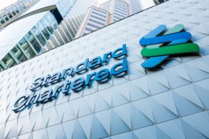 Standard Chartered Launches Spot Bitcoin and Ether Trading as First Global Bank