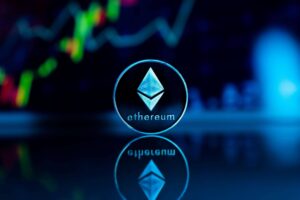 Tom Lee Forecasts Ethereum Price Surge to $15K Amid Stablecoin Growth