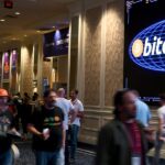 Top Financial Advisor Advocates Bold Crypto Investment Strategy for Growth