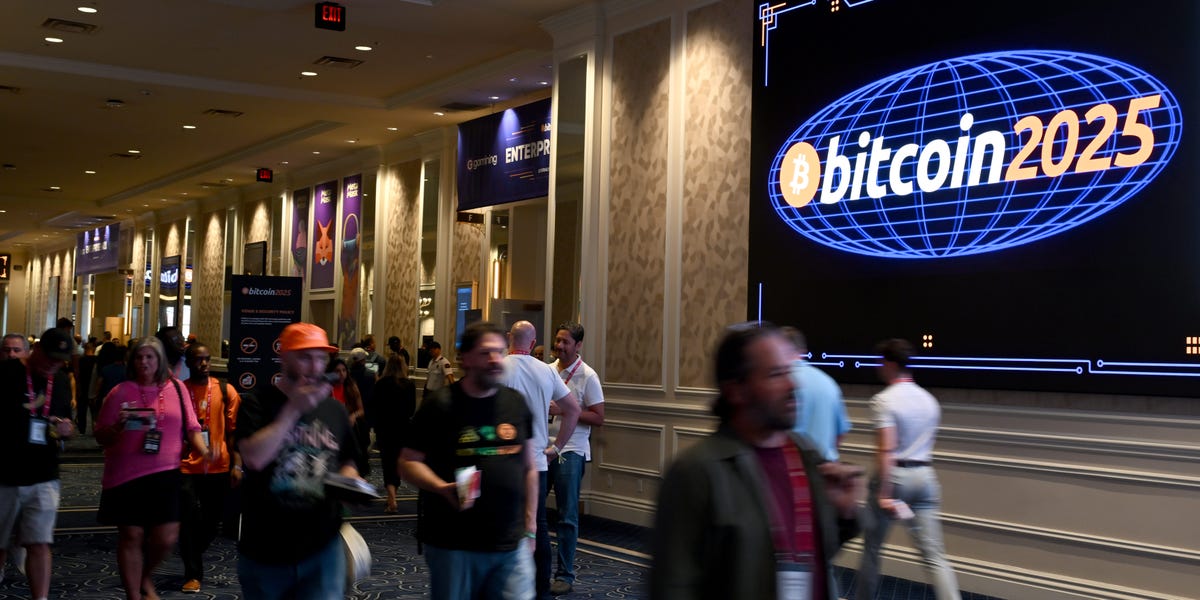 Top Financial Advisor Advocates Bold Crypto Investment Strategy for Growth