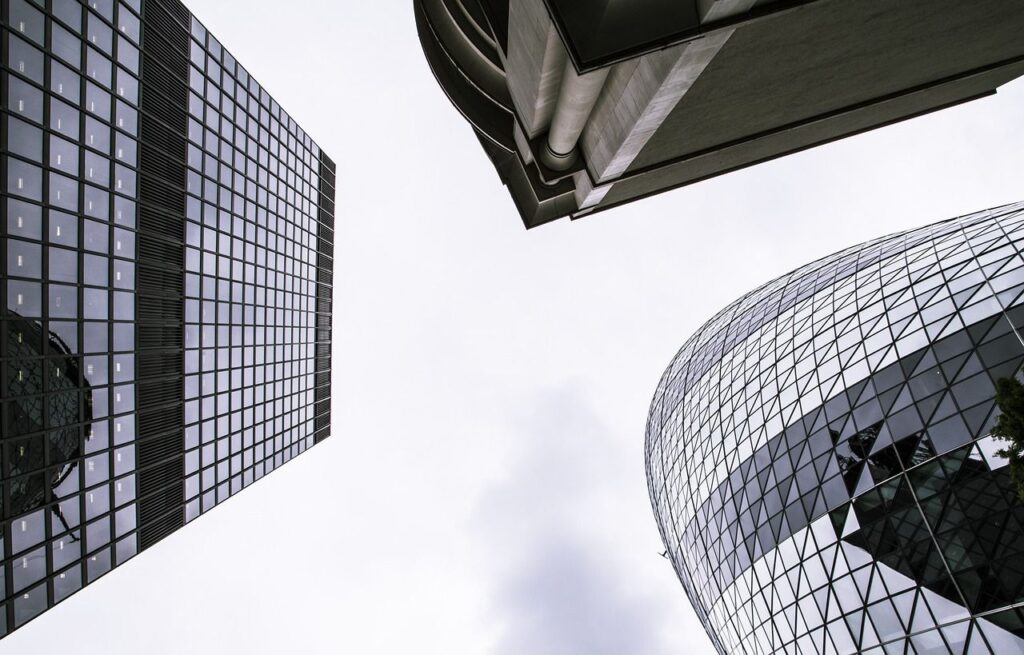 Transform Your Business: How Blockchain Modernizes Operations & Products