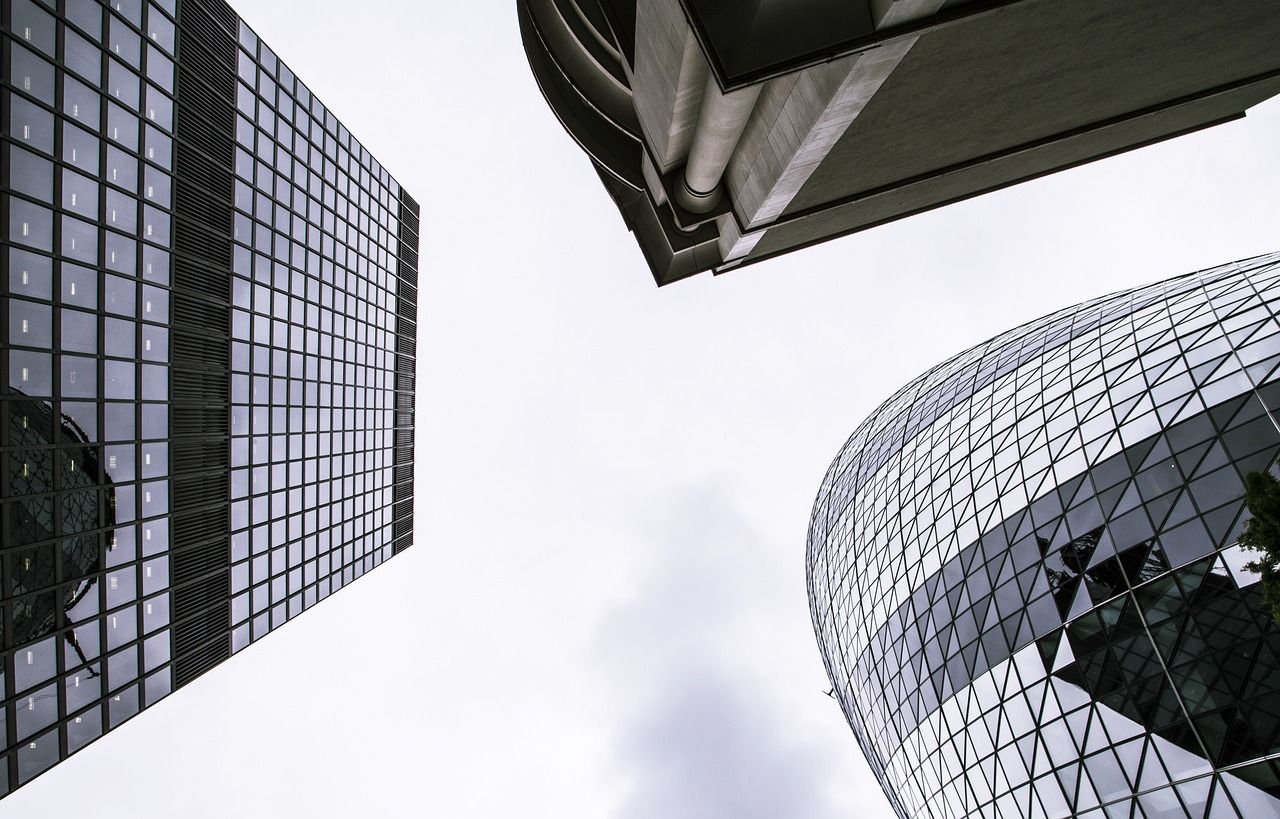 Transform Your Business: How Blockchain Modernizes Operations & Products