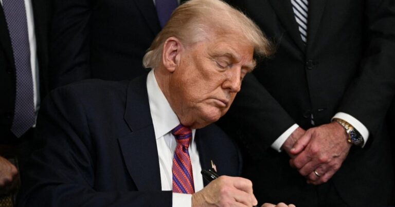 Trump Signs GENIUS Act: Landmark Federal Law Regulating Cryptocurrency