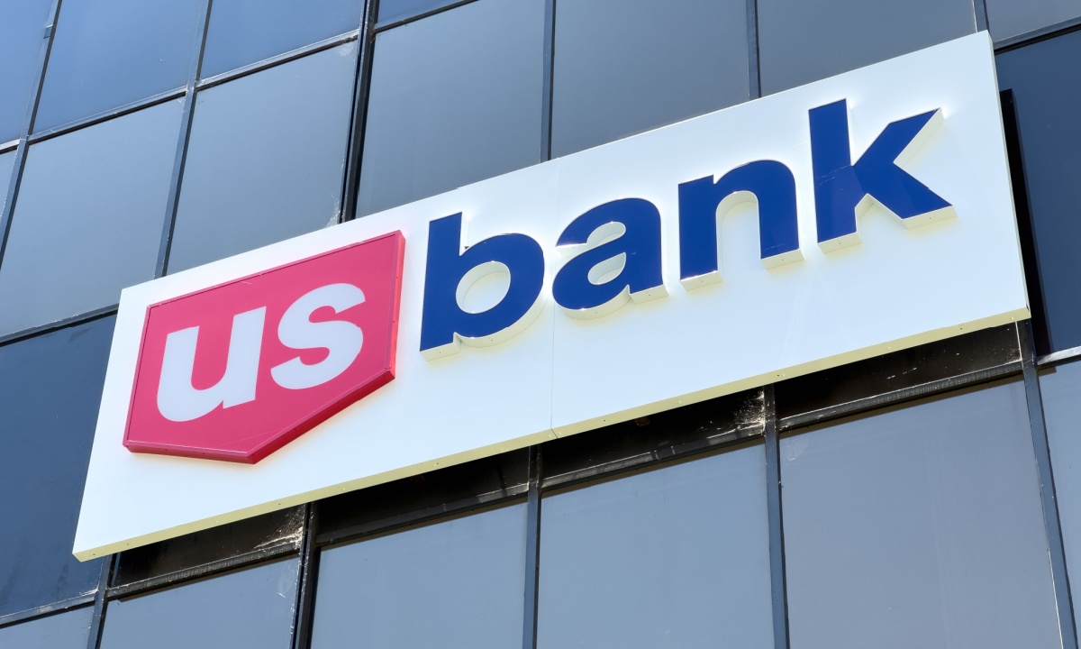 U.S. Bank Expands Embedded Finance Strategy with Blockchain Innovation