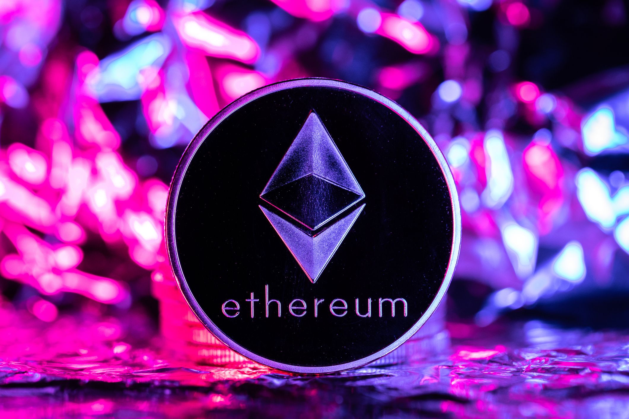 Why Major DApps Are Missing on Ethereum: Insights and Implications
